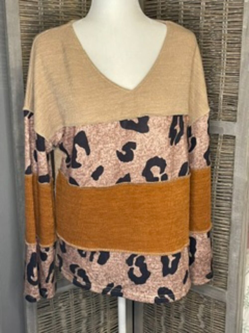 Great Leopard Print Sweater for this fall! (14)